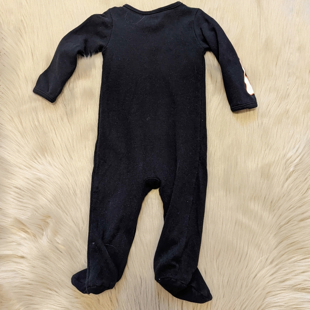 Simple Joys black with white and orange skeleton footsie PJs size 6-9 M - Picture 2 of 6